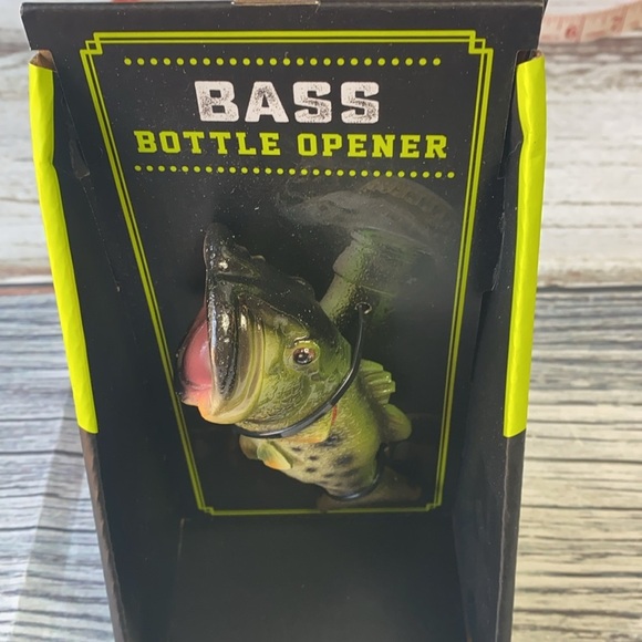 SAMSONICO Big Mouth Bass Bottle Opener Handheld 5.5 - Picture 9 of 9